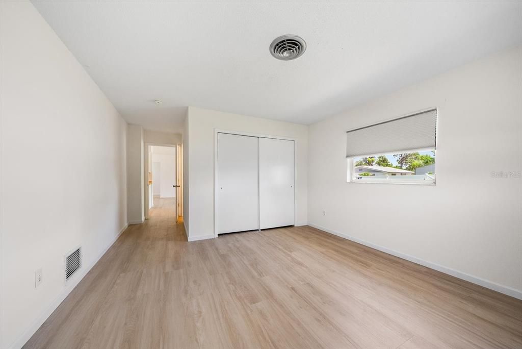 For Sale: $399,000 (3 beds, 2 baths, 1584 Square Feet)