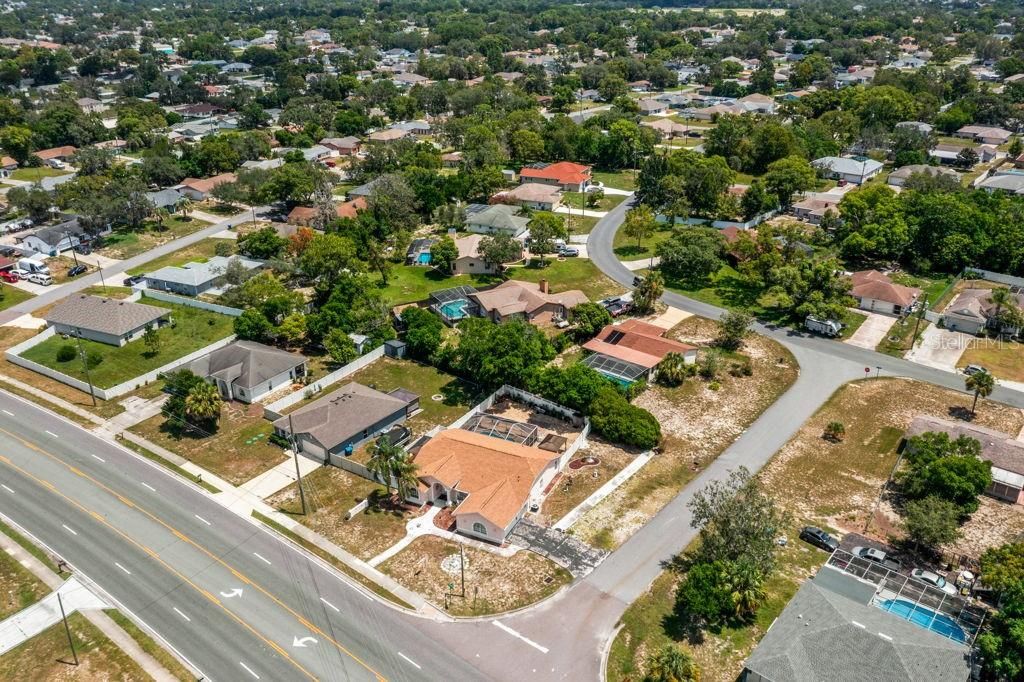 En Venta: $384,900 (3 camas, 2 baños, 2205 Pies cuadrados)