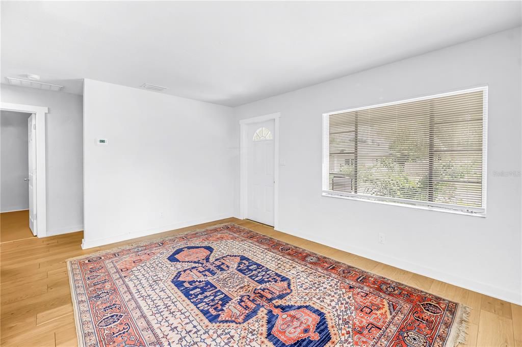 En Venta: $495,000 (3 camas, 3 baños, 1062 Pies cuadrados)