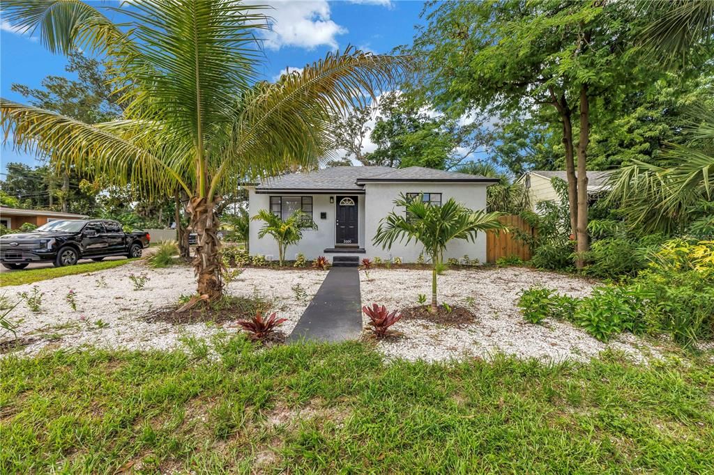 En Venta: $495,000 (3 camas, 3 baños, 1062 Pies cuadrados)