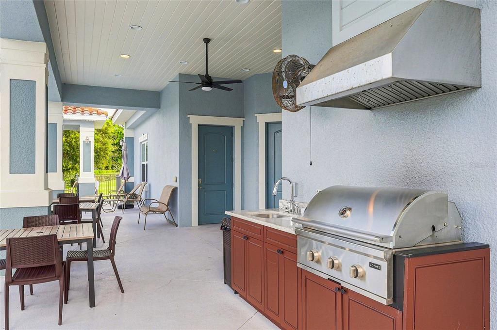 For Sale: $550,000 (2 beds, 2 baths, 1525 Square Feet)
