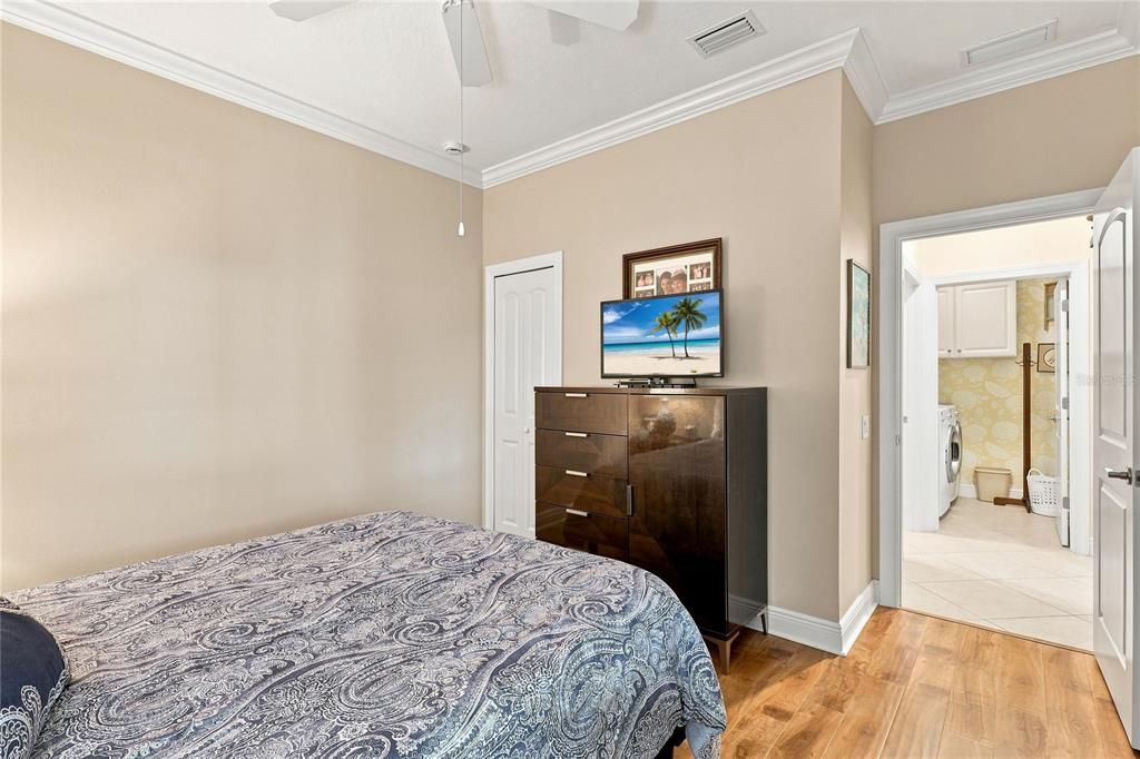 For Sale: $550,000 (2 beds, 2 baths, 1525 Square Feet)