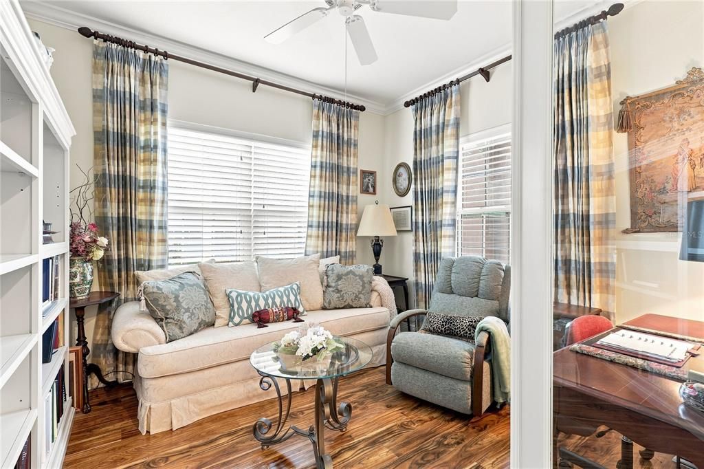 For Sale: $550,000 (2 beds, 2 baths, 1525 Square Feet)