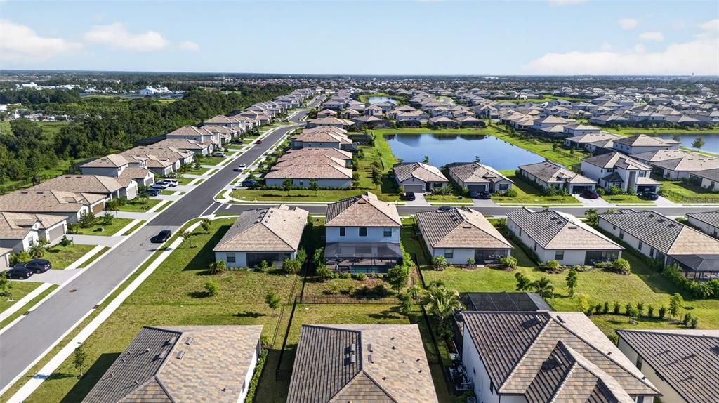 For Sale: $819,000 (5 beds, 3 baths, 3257 Square Feet)