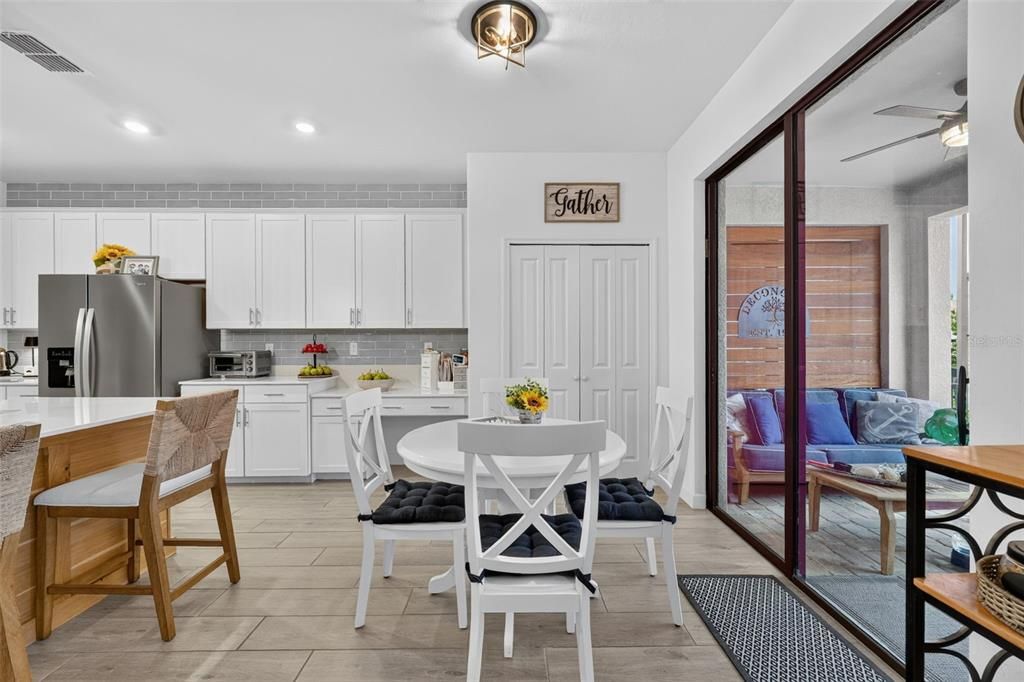 For Sale: $819,000 (5 beds, 3 baths, 3257 Square Feet)