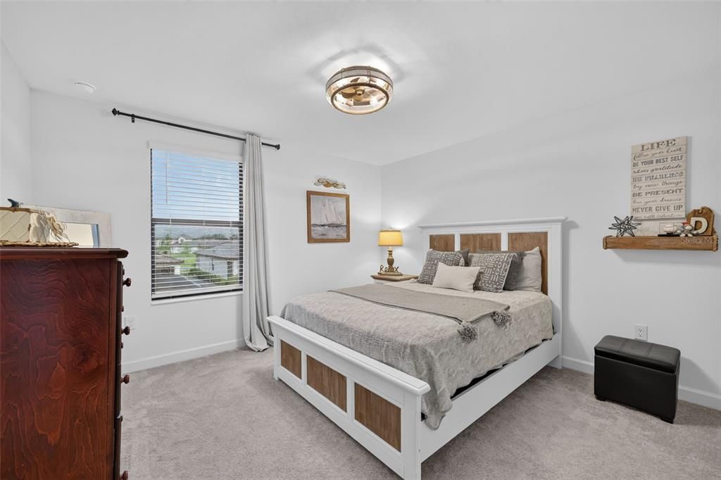 For Sale: $819,000 (5 beds, 3 baths, 3257 Square Feet)