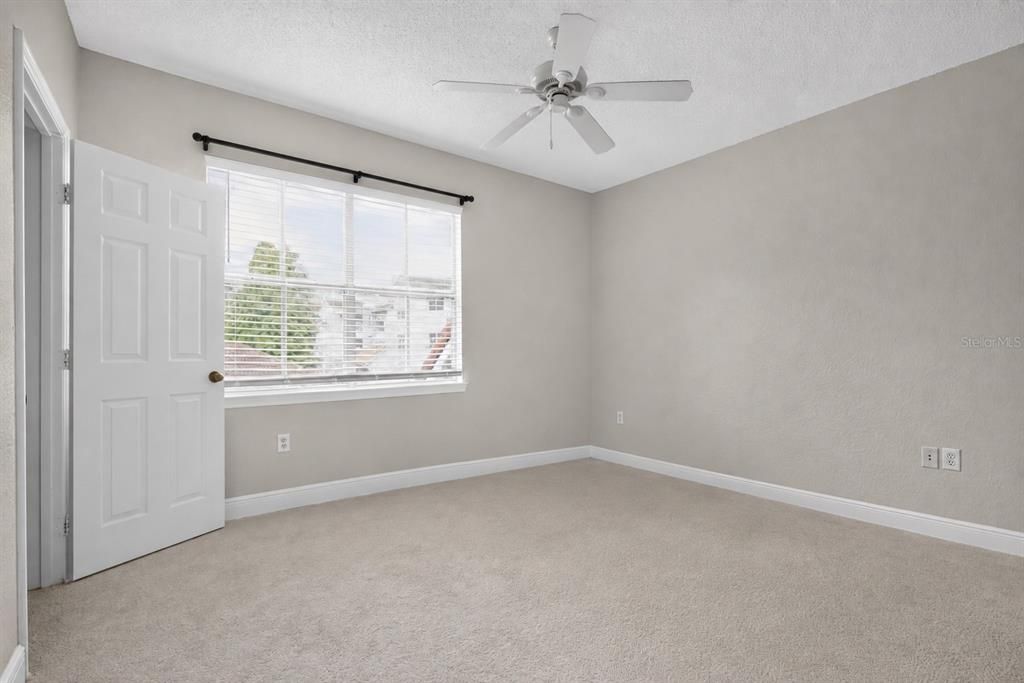 For Rent: $1,950 (2 beds, 2 baths, 1083 Square Feet)