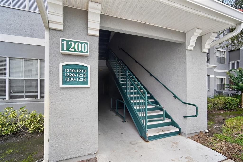 For Rent: $1,950 (2 beds, 2 baths, 1083 Square Feet)