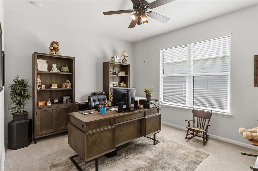 For Sale: $610,000 (3 beds, 3 baths, 2185 Square Feet)