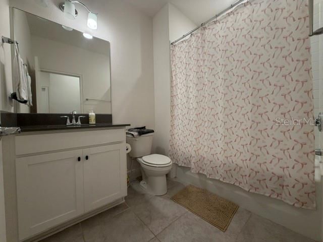 En Venta: $389,000 (4 camas, 2 baños, 2160 Pies cuadrados)