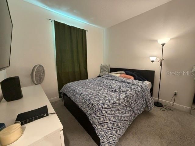 En Venta: $389,000 (4 camas, 2 baños, 2160 Pies cuadrados)