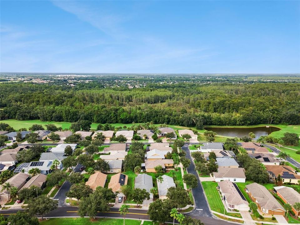 For Sale: $257,500 (2 beds, 2 baths, 1405 Square Feet)