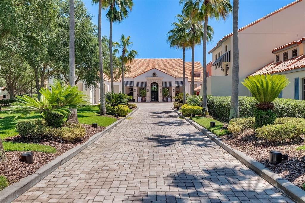 For Sale: $257,500 (2 beds, 2 baths, 1405 Square Feet)