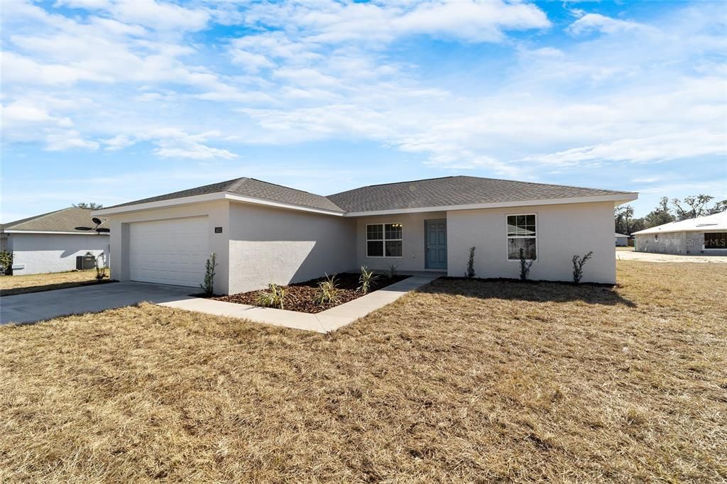 For Sale: $267,500 (3 beds, 2 baths, 1569 Square Feet)