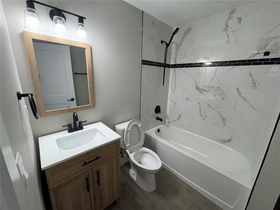 For Rent: $2,250 (2 beds, 2 baths, 1012 Square Feet)