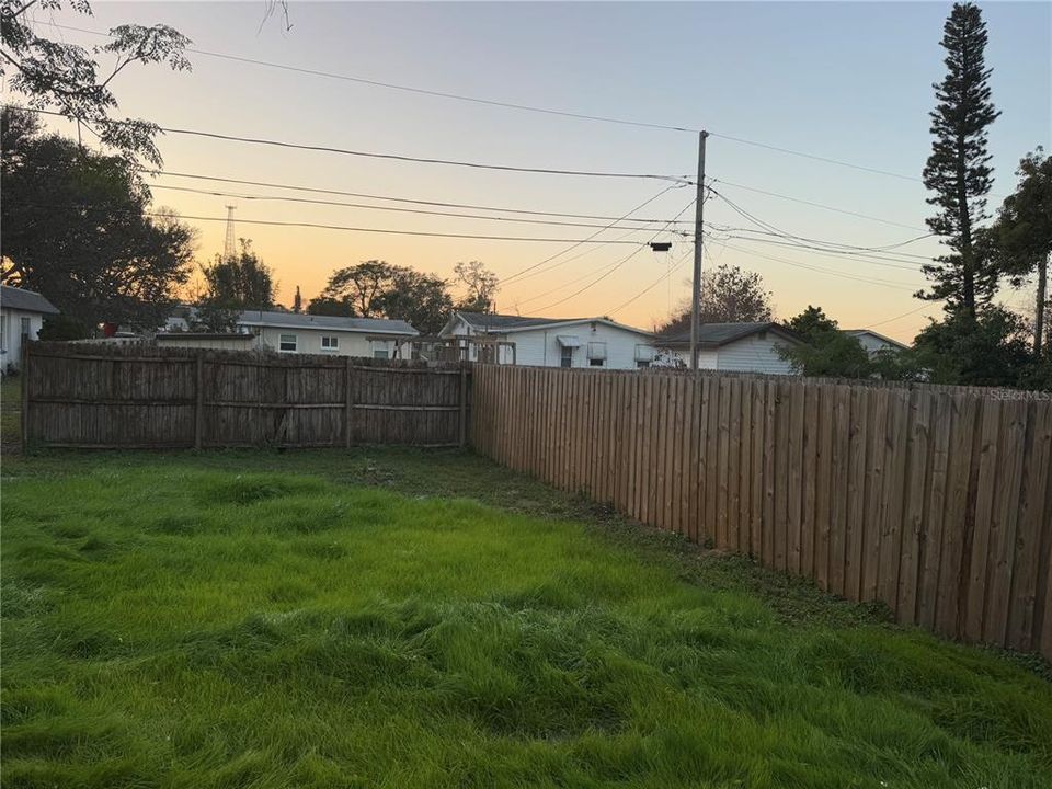 For Rent: $2,250 (2 beds, 2 baths, 1012 Square Feet)