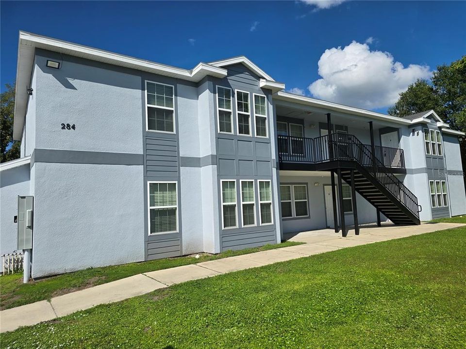 For Rent: $1,749 (3 beds, 2 baths, 1120 Square Feet)