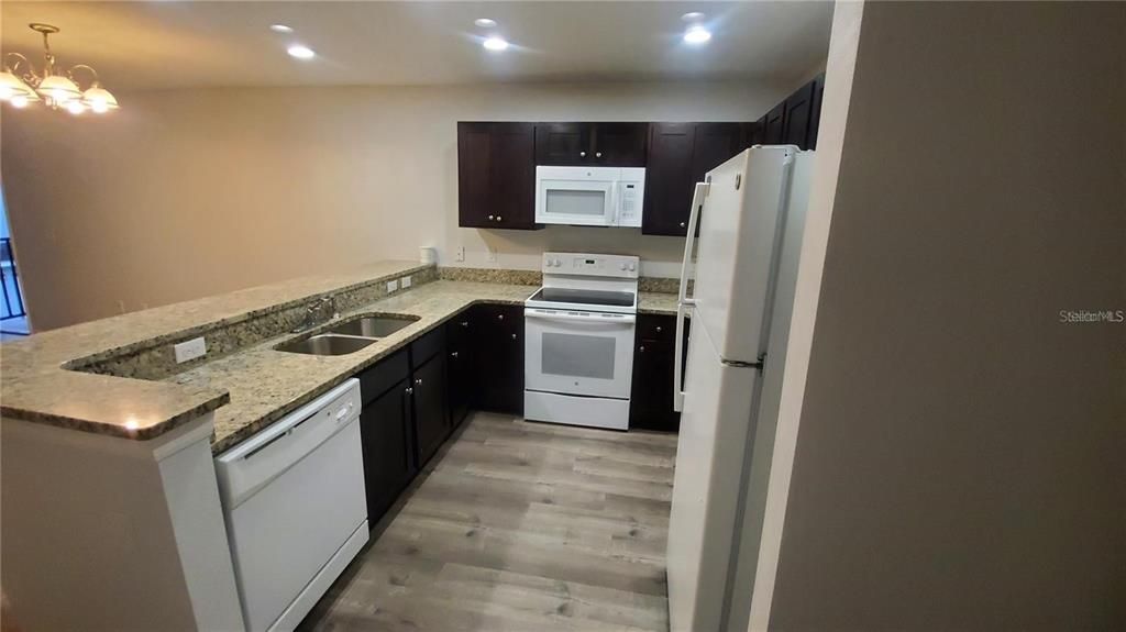 For Rent: $1,749 (3 beds, 2 baths, 1120 Square Feet)