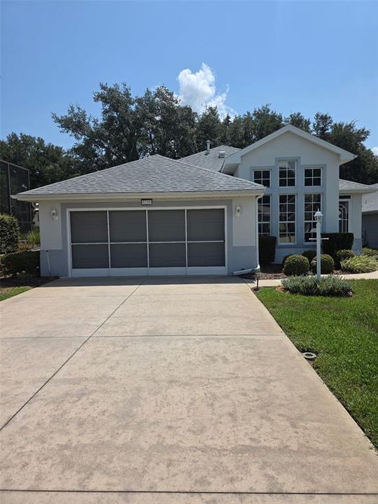 Active With Contract: $285,000 (3 beds, 2 baths, 1594 Square Feet)