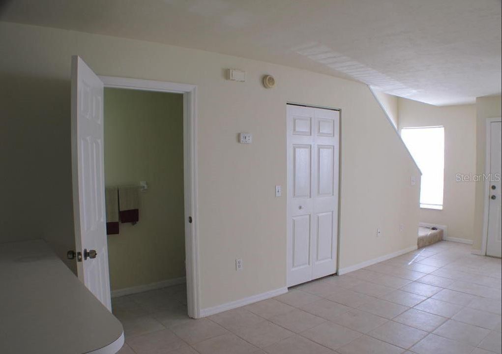 For Rent: $1,795 (2 beds, 2 baths, 1400 Square Feet)