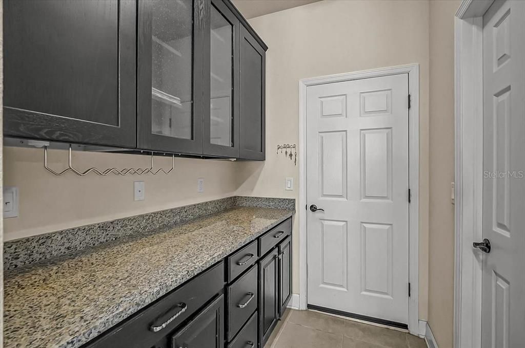 For Sale: $665,000 (4 beds, 4 baths, 2771 Square Feet)