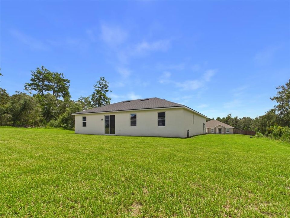 For Sale: $299,900 (4 beds, 2 baths, 1787 Square Feet)