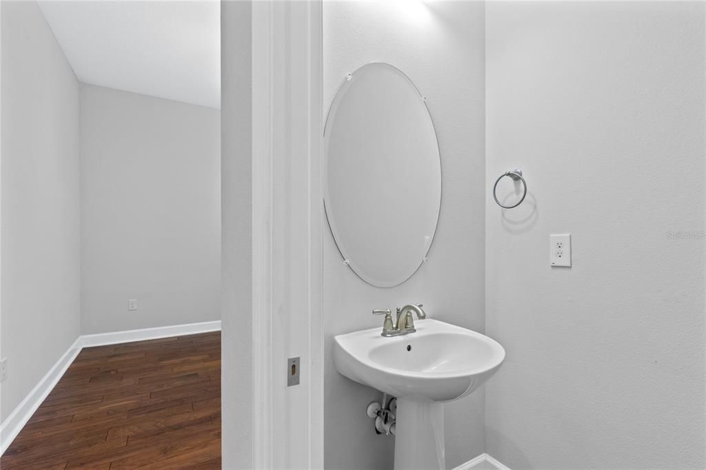For Sale: $439,000 (3 beds, 2 baths, 1776 Square Feet)