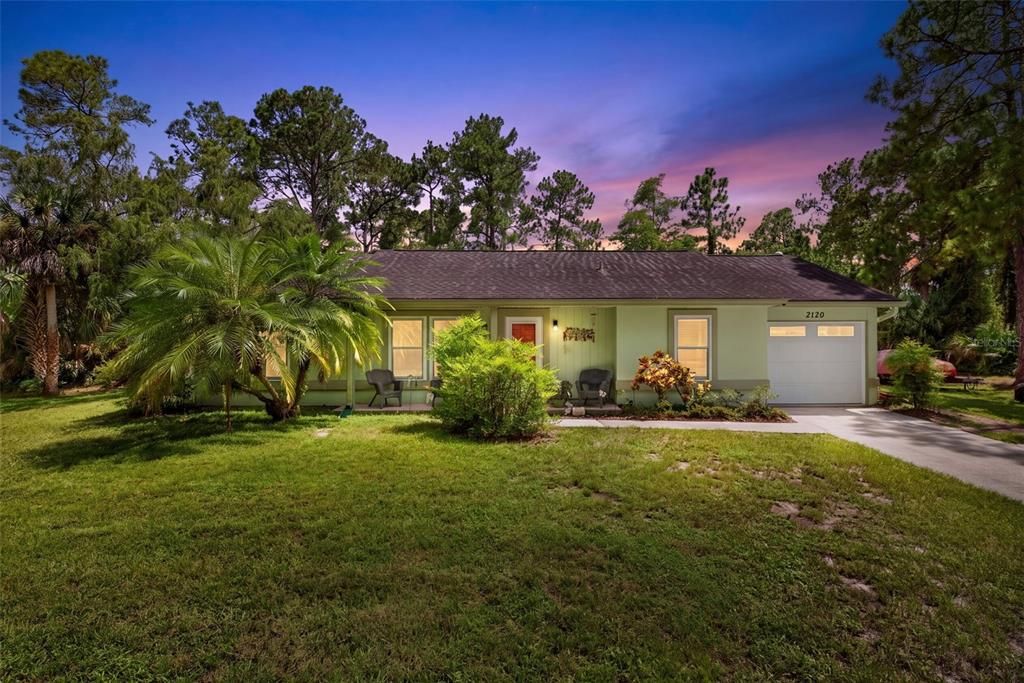 For Sale: $475,000 (2 beds, 2 baths, 1415 Square Feet)