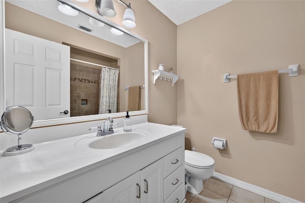 For Sale: $475,000 (2 beds, 2 baths, 1415 Square Feet)