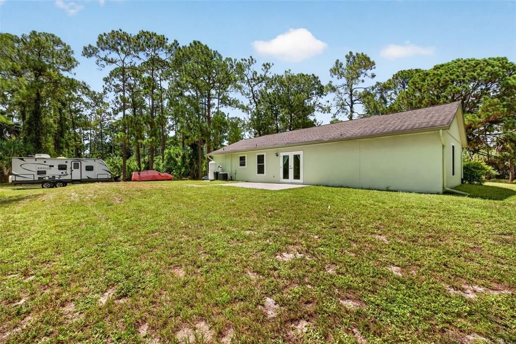 For Sale: $475,000 (2 beds, 2 baths, 1415 Square Feet)