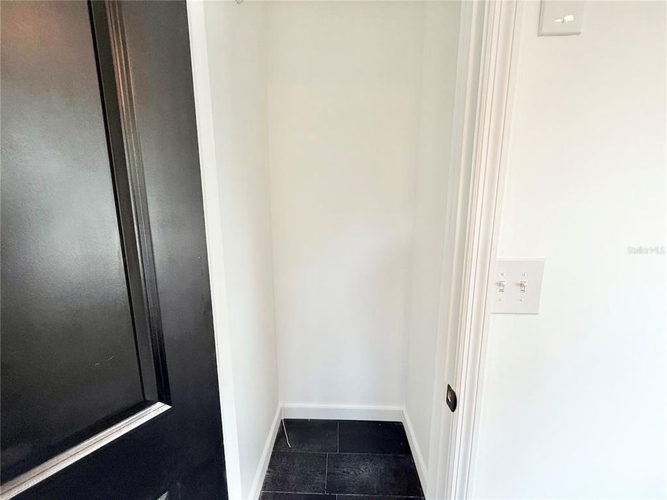 На продажу: $1,449,999 (4 спален, 2 ванн, 2932 Квадратных фут)