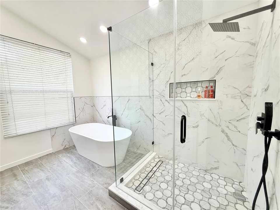 На продажу: $1,449,999 (4 спален, 2 ванн, 2932 Квадратных фут)