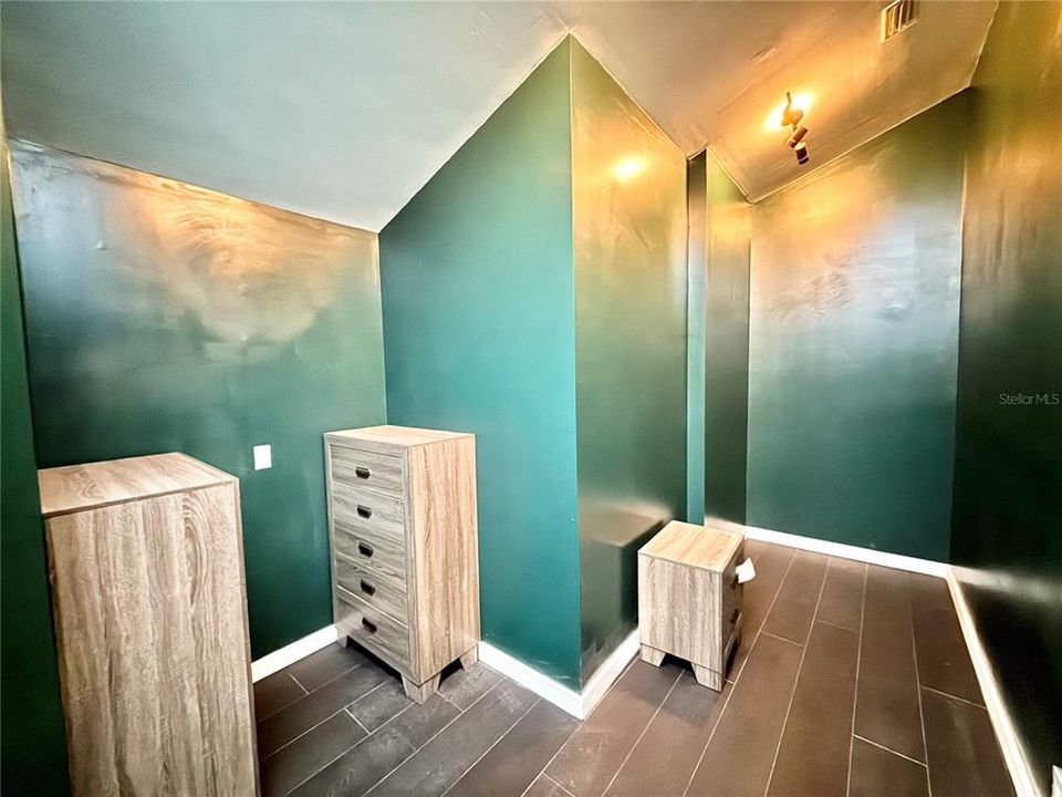 На продажу: $1,449,999 (4 спален, 2 ванн, 2932 Квадратных фут)