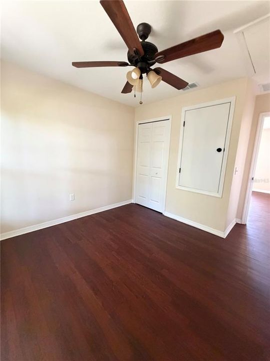 En Venta: $279,000 (3 camas, 2 baños, 1124 Pies cuadrados)