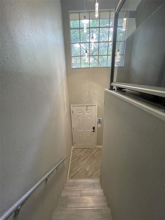 For Rent: $2,800 (2 beds, 2 baths, 1353 Square Feet)