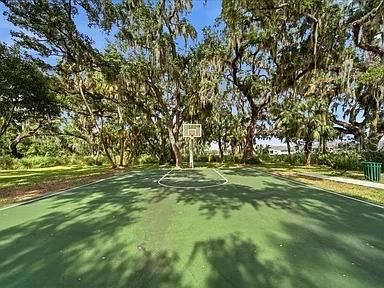 For Sale: $515,000 (4 beds, 3 baths, 2550 Square Feet)