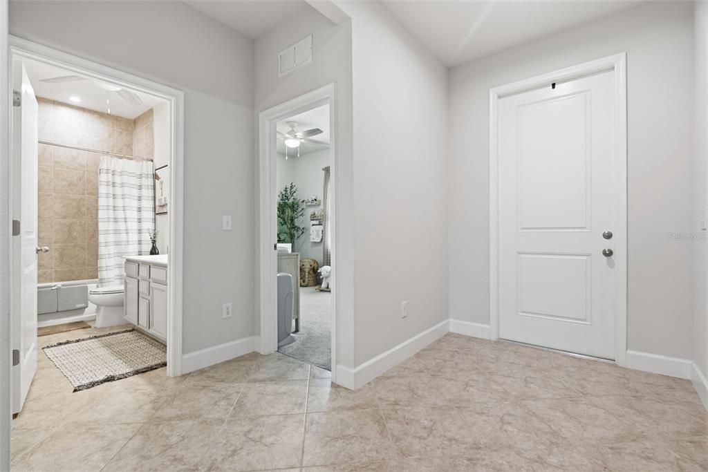 For Sale: $515,000 (4 beds, 3 baths, 2550 Square Feet)