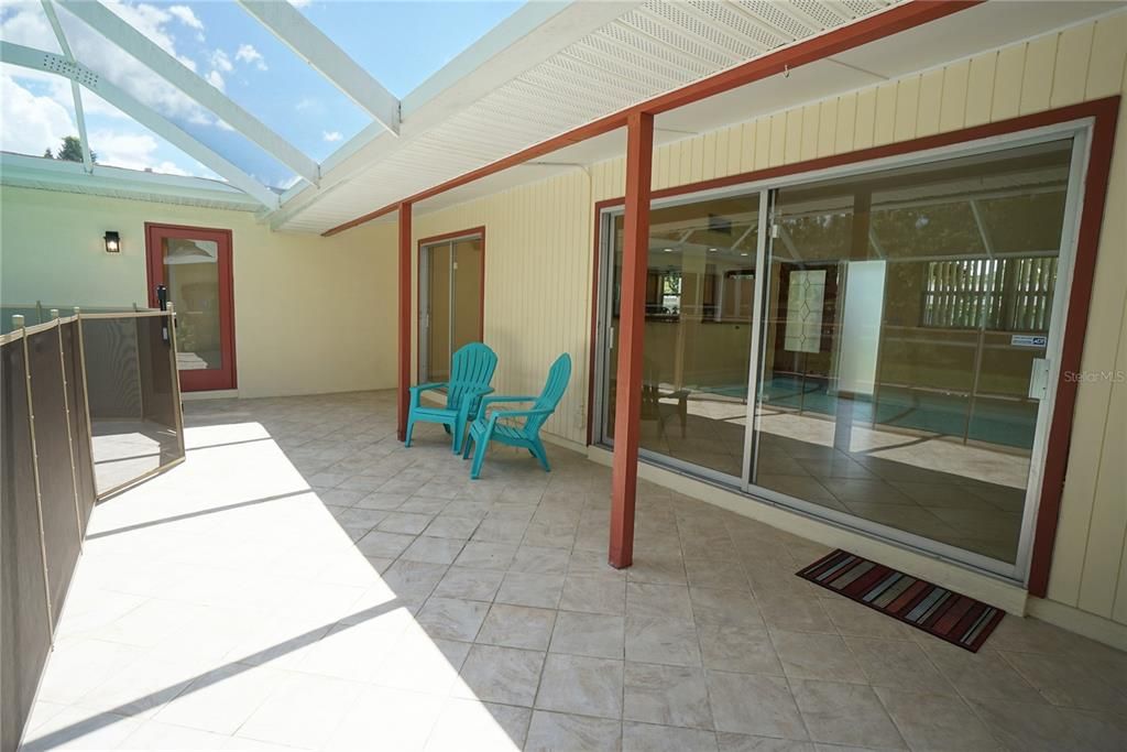 For Rent: $2,750 (3 beds, 2 baths, 1387 Square Feet)