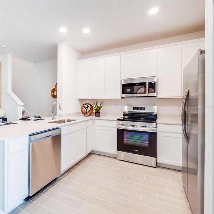 For Sale: $235,990 (3 beds, 2 baths, 1782 Square Feet)
