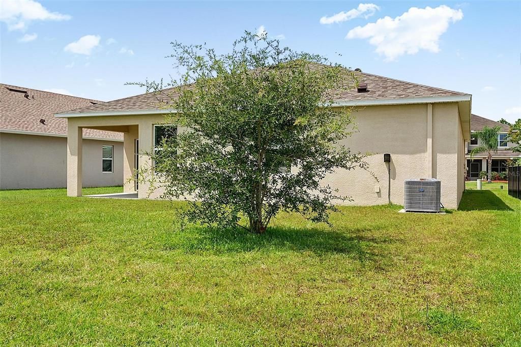 For Sale: $350,000 (3 beds, 2 baths, 1760 Square Feet)