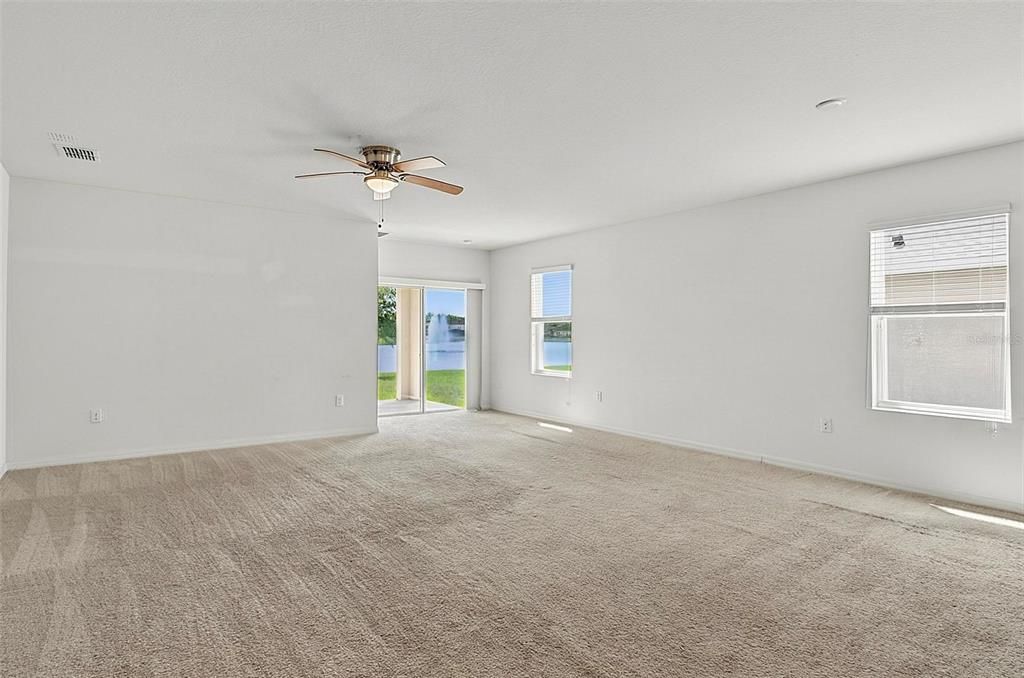 For Sale: $350,000 (3 beds, 2 baths, 1760 Square Feet)