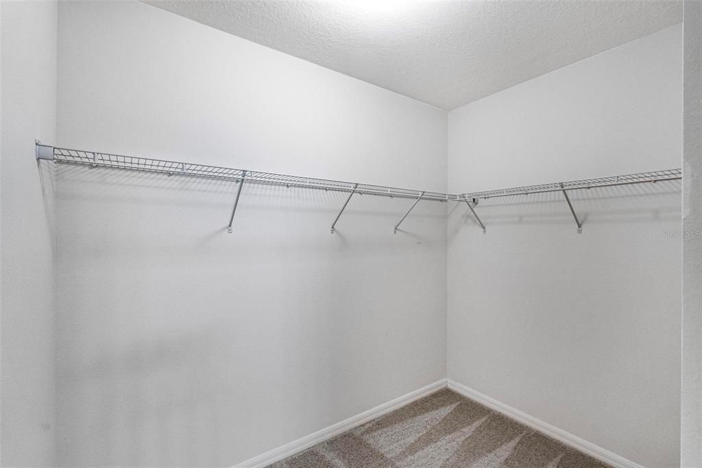 For Sale: $350,000 (3 beds, 2 baths, 1760 Square Feet)
