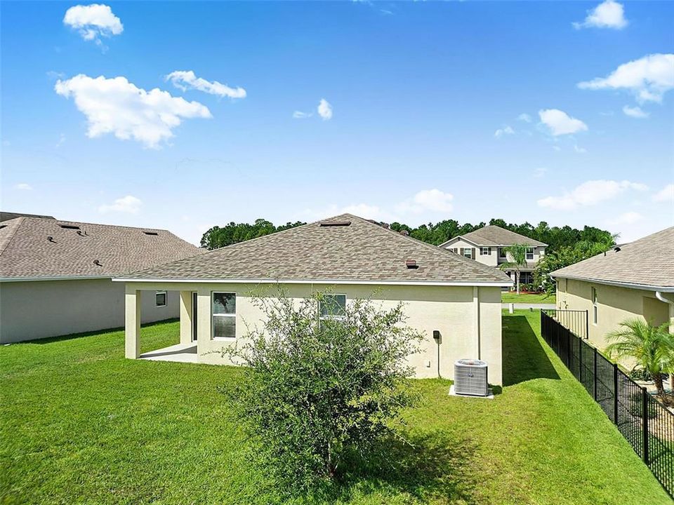 For Sale: $350,000 (3 beds, 2 baths, 1760 Square Feet)