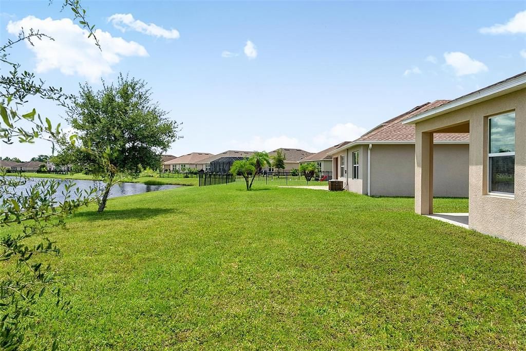 For Sale: $350,000 (3 beds, 2 baths, 1760 Square Feet)