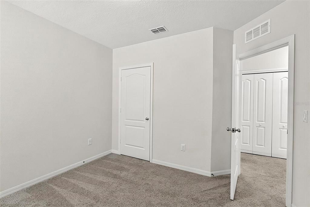 For Sale: $350,000 (3 beds, 2 baths, 1760 Square Feet)