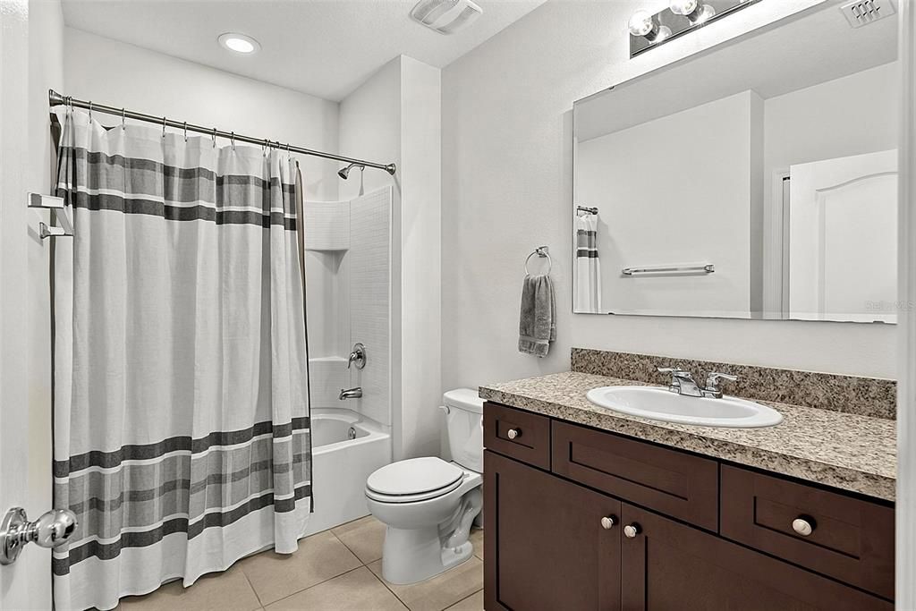For Sale: $350,000 (3 beds, 2 baths, 1760 Square Feet)