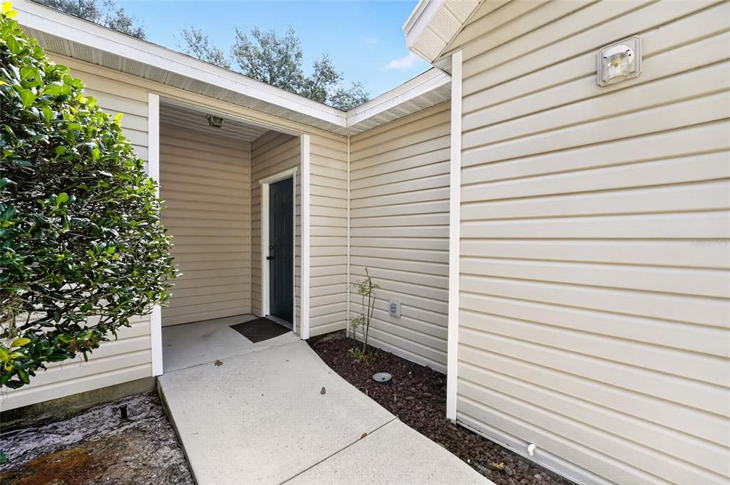 For Sale: $225,000 (2 beds, 2 baths, 1134 Square Feet)