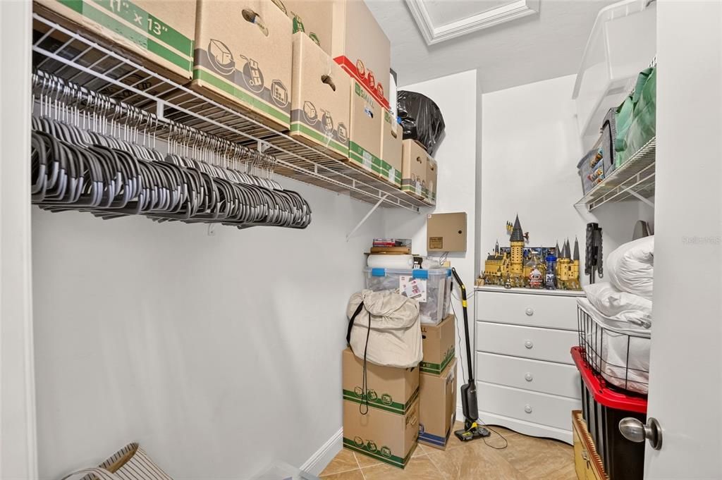 For Sale: $225,000 (2 beds, 2 baths, 1134 Square Feet)
