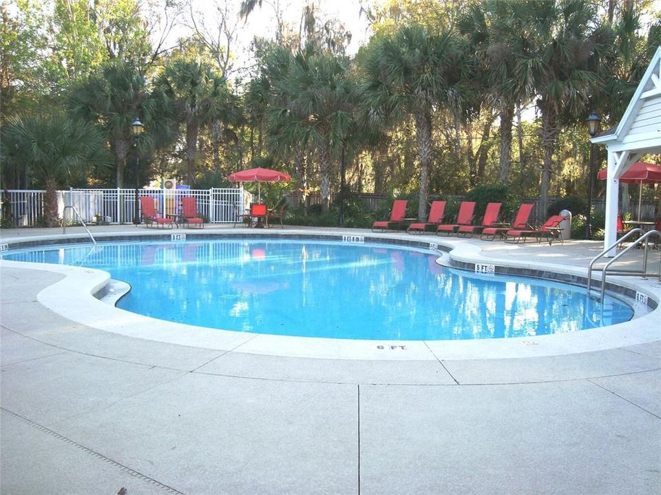 For Sale: $225,000 (2 beds, 2 baths, 1134 Square Feet)