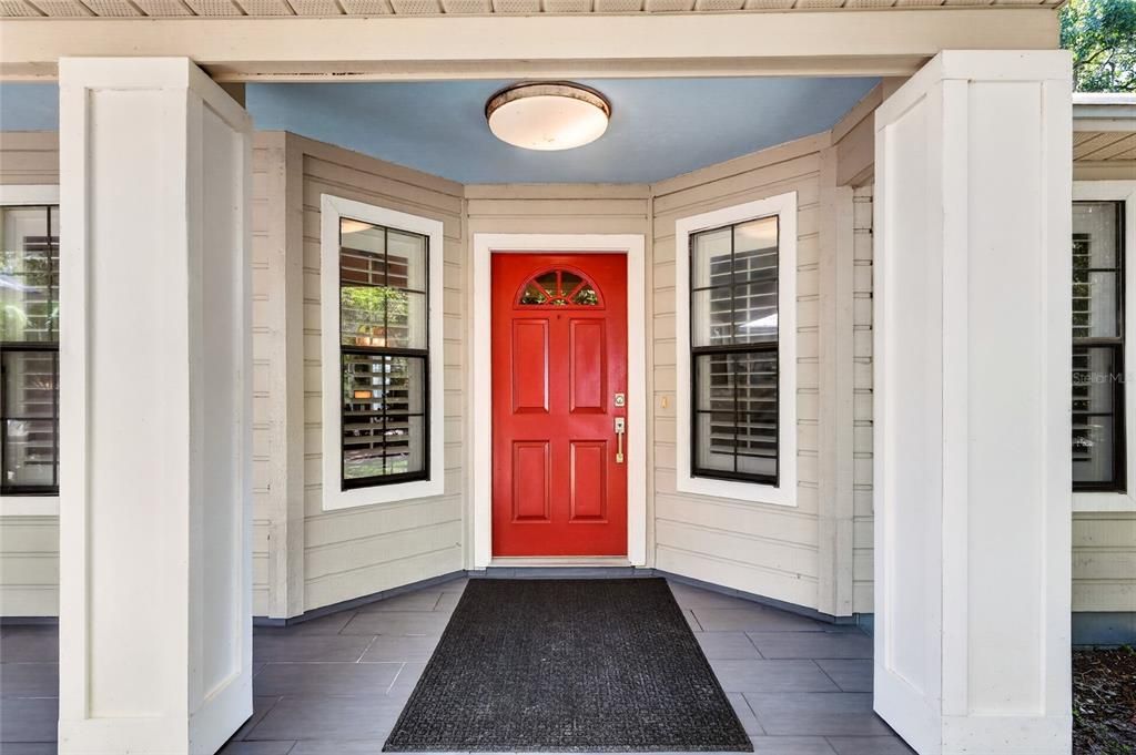 For Sale: $369,000 (3 beds, 2 baths, 1701 Square Feet)